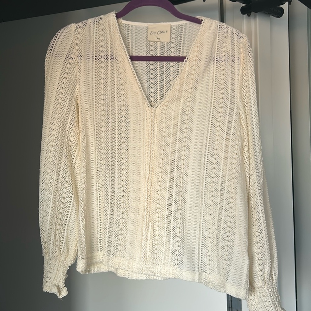 Ecru crotchet top